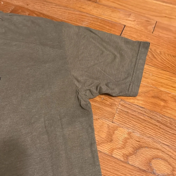 WILSON BROTHERS BAND Short Sleeve Round Neck T-Shirt Next Level XL - Picture 6 of 9